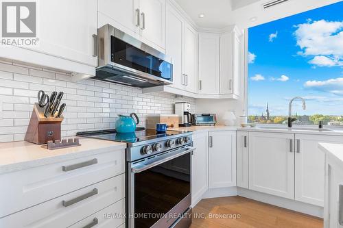 1205 - 15 St Andrew Street, Brockville, ON - Indoor Photo Showing Kitchen