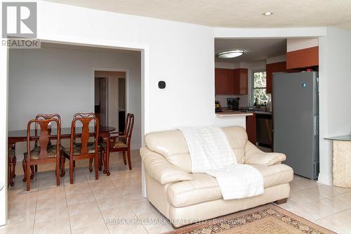 86 Church Street S, Richmond Hill, ON - Indoor Photo Showing Other Room