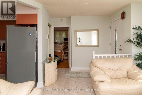86 Church Street S, Richmond Hill, ON - Indoor Photo Showing Other Room