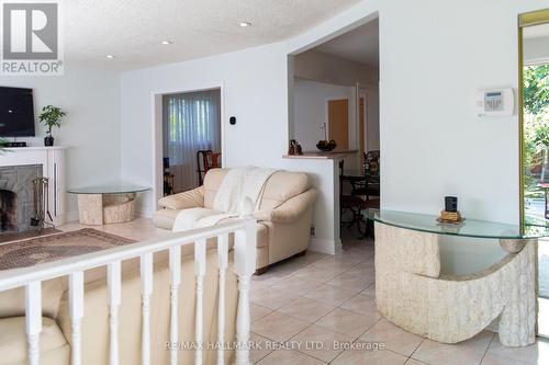 86 Church Street S, Richmond Hill, ON - Indoor With Fireplace