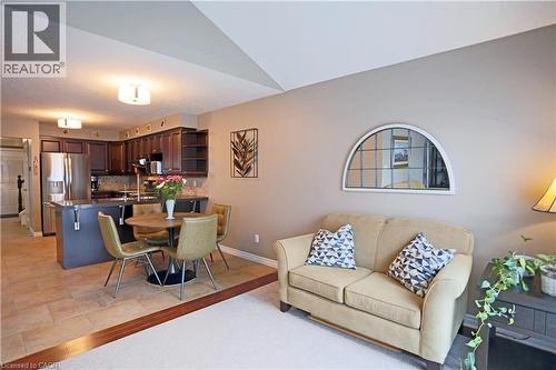 7 Gibb Street, Cambridge, ON - Indoor