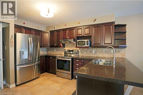 7 Gibb Street, Cambridge, ON - Indoor Photo Showing Kitchen With Double Sink