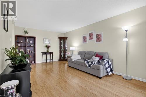Living - 200 Jamieson Parkway Unit# 606, Cambridge, ON - Indoor Photo Showing Living Room