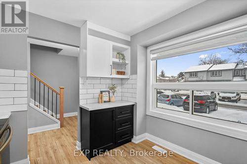 641 Woodward Avenue, Milton, ON - Indoor