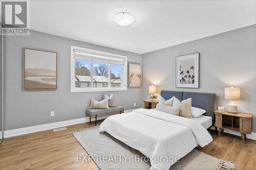 641 Woodward Avenue, Milton, ON - Indoor Photo Showing Bedroom