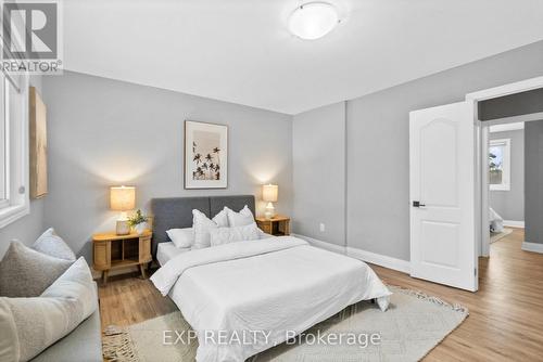 641 Woodward Avenue, Milton, ON - Indoor Photo Showing Bedroom