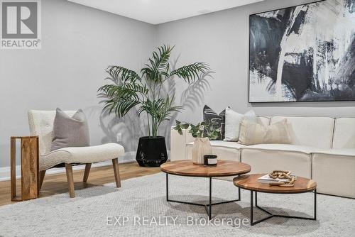 641 Woodward Avenue, Milton, ON - Indoor Photo Showing Other Room