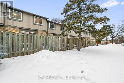 641 Woodward Avenue, Milton, ON - Outdoor