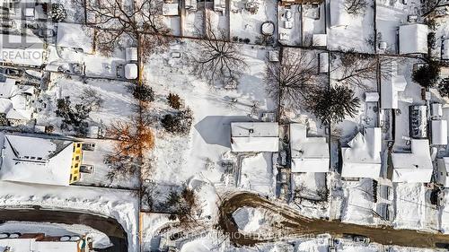 1069 Roosevelt Road, Mississauga, ON - Outdoor