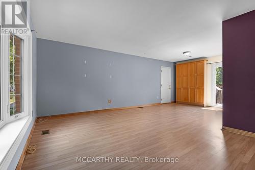 380 Main Street W, Southgate, ON - Indoor Photo Showing Other Room