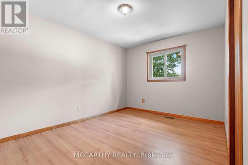 380 Main Street W, Southgate, ON - Indoor Photo Showing Other Room