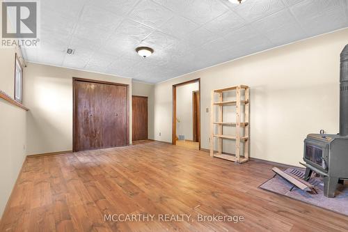 380 Main Street W, Southgate, ON - Indoor Photo Showing Other Room