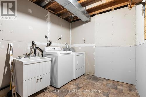 380 Main Street W, Southgate, ON - Indoor Photo Showing Laundry Room