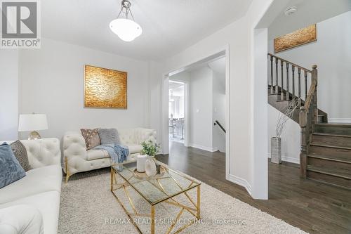104 Pick Road, Guelph/Eramosa, ON - Indoor Photo Showing Living Room