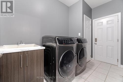 104 Pick Road, Guelph/Eramosa, ON - Indoor Photo Showing Laundry Room