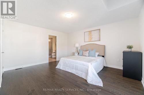 104 Pick Road, Guelph/Eramosa, ON - Indoor Photo Showing Bedroom