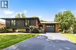 9 VENTNOR Court  Brantford, ON N3R 6L8