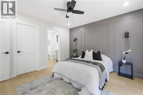 9 Ventnor Court, Brantford, ON - Indoor Photo Showing Bedroom