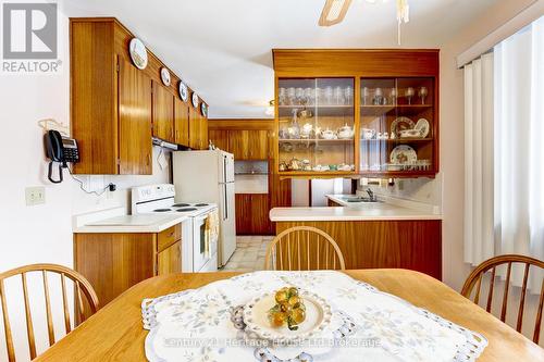 584452 Beachville Road, South-West Oxford (Beachville), ON - Indoor Photo Showing Dining Room