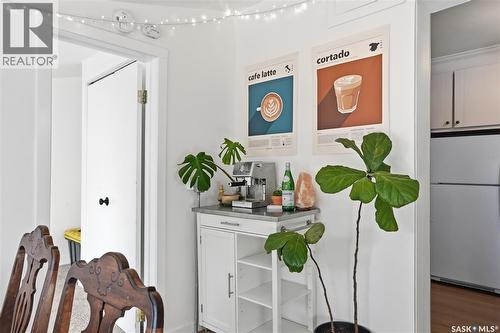 806 7Th Street E, Saskatoon, SK - Indoor