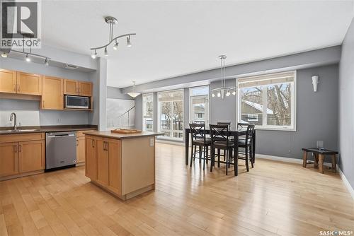 202 311 Clarence Avenue S, Saskatoon, SK - Indoor