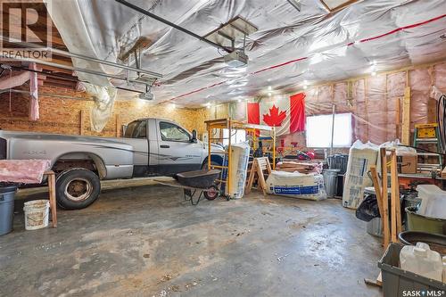 Albus Acreage, Corman Park Rm No. 344, SK - Indoor Photo Showing Garage