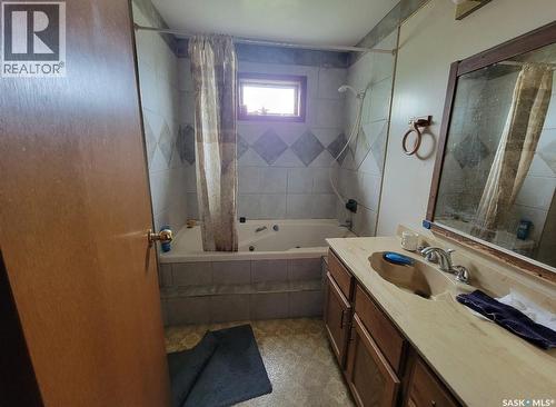 47424 Rm Of Eldon Acreage, Maidstone, SK - Indoor Photo Showing Bathroom