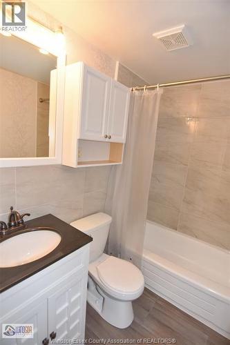 6278 Thornberry Crescent Unit# 501, Windsor, ON - Indoor Photo Showing Bathroom