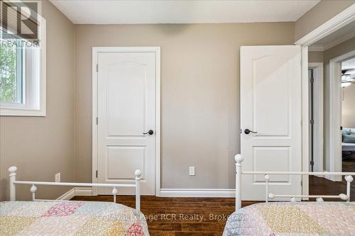 103488 Grey 18 Road, Meaford, ON - Indoor Photo Showing Bedroom
