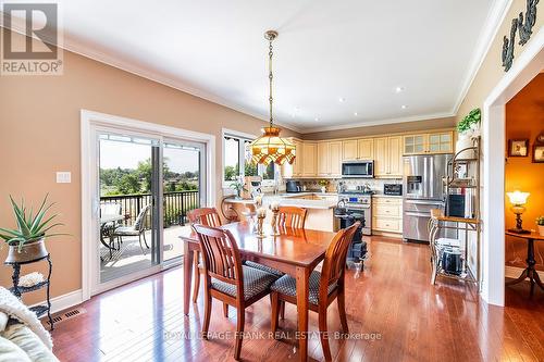 202 Southcrest Drive, Kawartha Lakes (Mariposa), ON - Indoor Photo Showing Dining Room