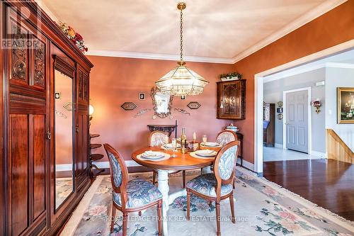 202 Southcrest Drive, Kawartha Lakes (Mariposa), ON - Indoor Photo Showing Dining Room