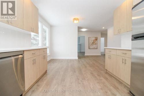 3017 Lakefield Road, Selwyn, ON - Indoor Photo Showing Kitchen
