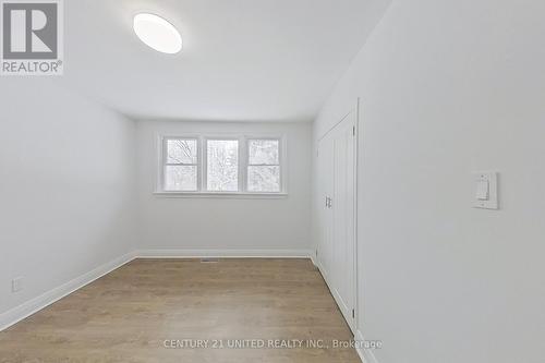 3017 Lakefield Road, Selwyn, ON - Indoor Photo Showing Other Room