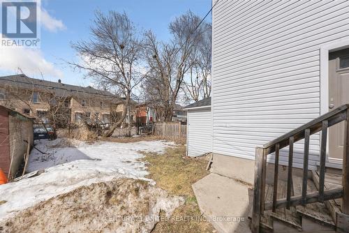 187 Stewart Street, Peterborough (Town Ward 3), ON - Outdoor