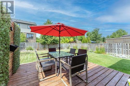 1090 Oakcrossing Road, London North (North M), ON - Outdoor With Deck Patio Veranda