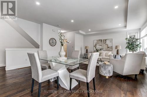 78 - 1960 Dalmagarry Road, London North (North E), ON - Indoor Photo Showing Dining Room