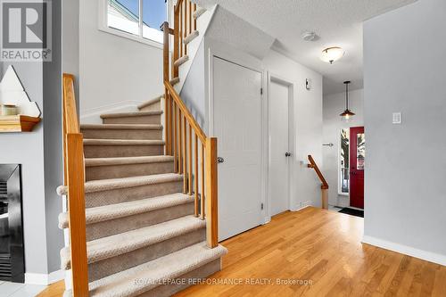 710 Hancock Crescent, Ottawa, ON - Indoor Photo Showing Other Room