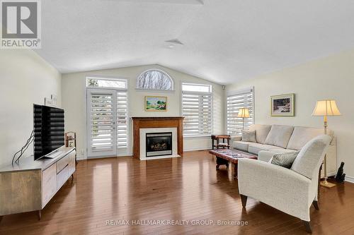 165 Granite Court, Ottawa, ON - Indoor Photo Showing Living Room With Fireplace