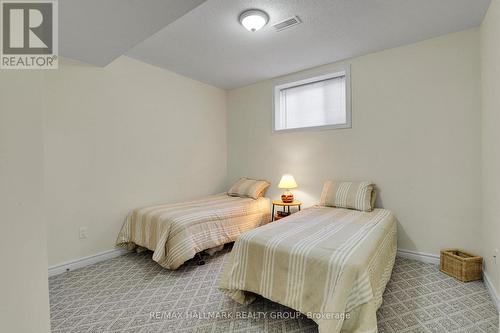 165 Granite Court, Ottawa, ON - Indoor Photo Showing Bedroom