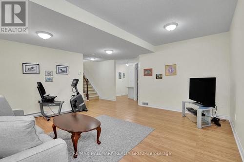 165 Granite Court, Ottawa, ON - Indoor