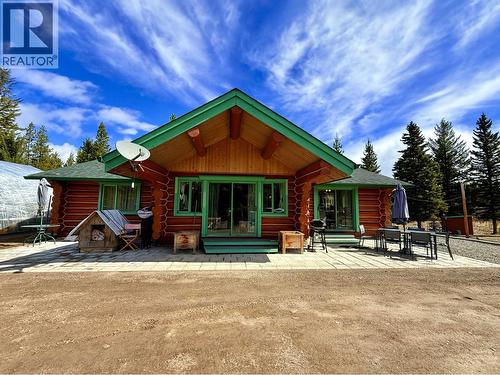 2875 Spout Lake Road, Lac La Hache, BC - Outdoor