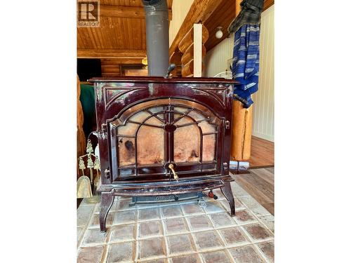 2875 Spout Lake Road, Lac La Hache, BC - Indoor Photo Showing Other Room