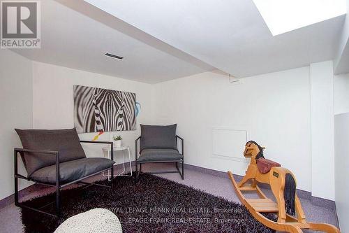 7 Winterberry Drive, Whitby (Rolling Acres), ON - Indoor