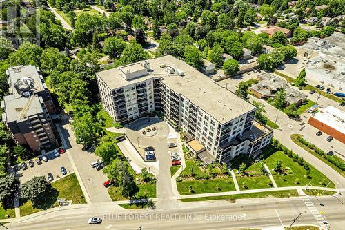 406 - 1200 Commissioners Road W, London South (South B), ON - Outdoor With View