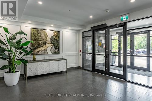 406 - 1200 Commissioners Road W, London South (South B), ON - Indoor Photo Showing Other Room