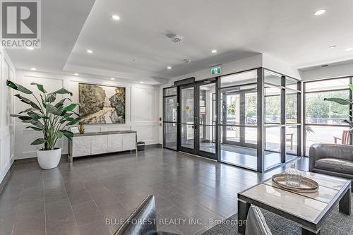 406 - 1200 Commissioners Road W, London South (South B), ON - Indoor
