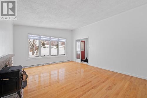31 Neptune Road, St. John'S, NL - Indoor Photo Showing Other Room
