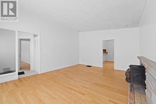 31 Neptune Road, St. John'S, NL - Indoor Photo Showing Other Room