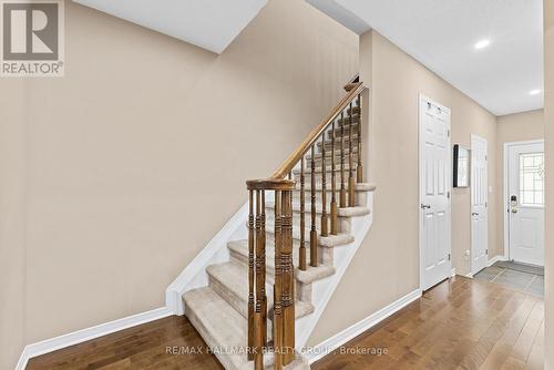 404 Wisteria Crescent, Ottawa, ON - Indoor Photo Showing Other Room
