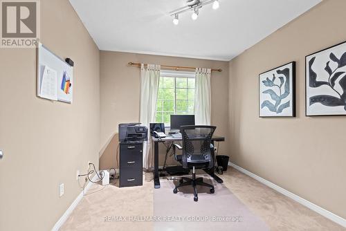 404 Wisteria Crescent, Ottawa, ON - Indoor Photo Showing Office